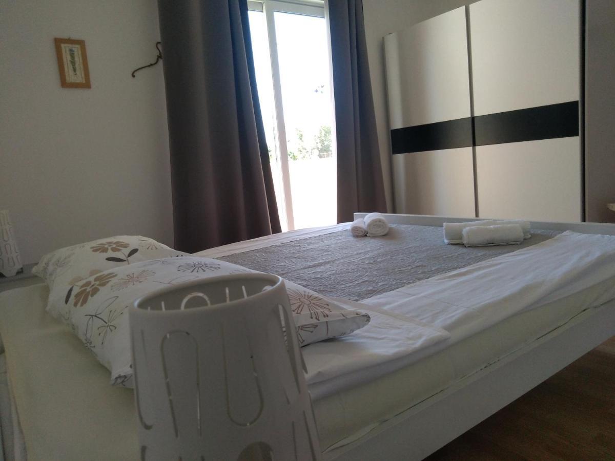 ראב Apartments Kampor Damira מראה חיצוני תמונה