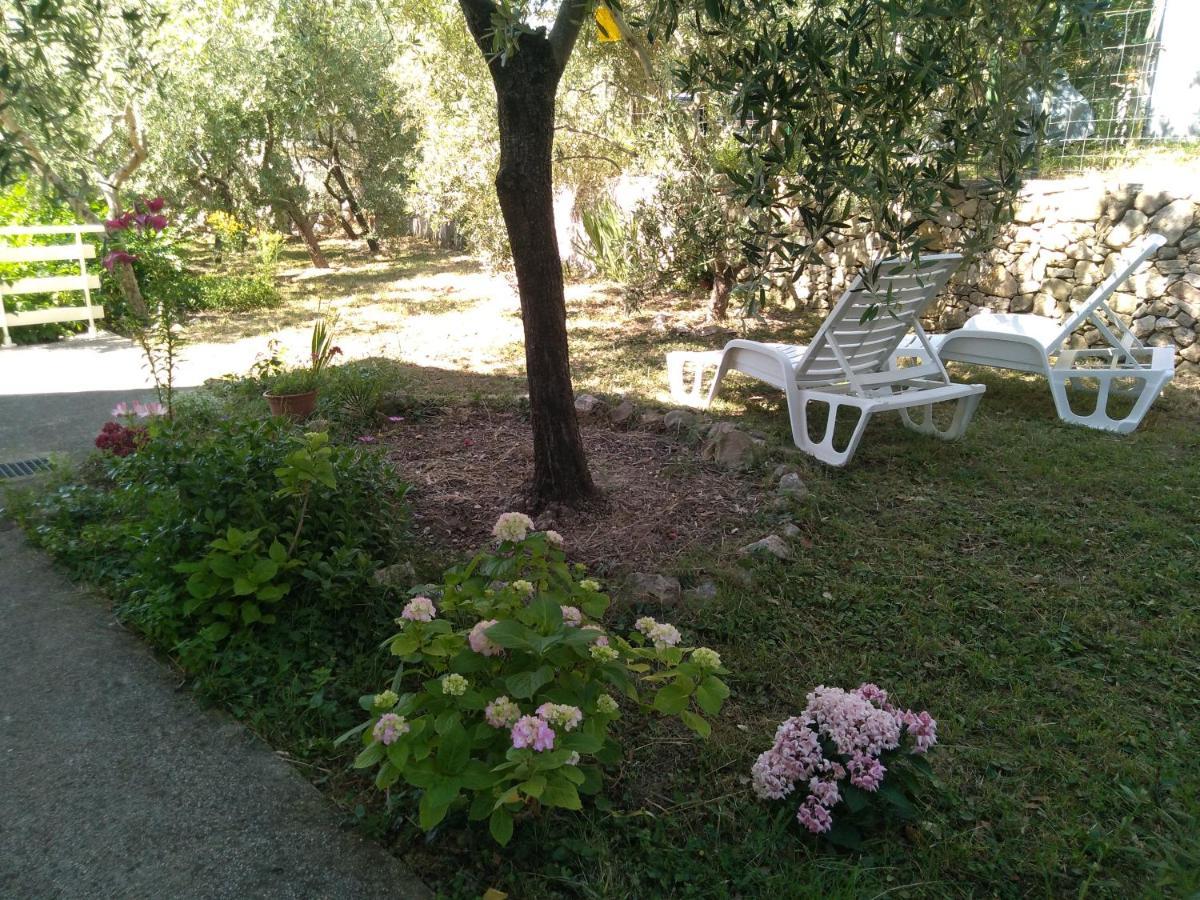 ראב Apartments Kampor Damira מראה חיצוני תמונה
