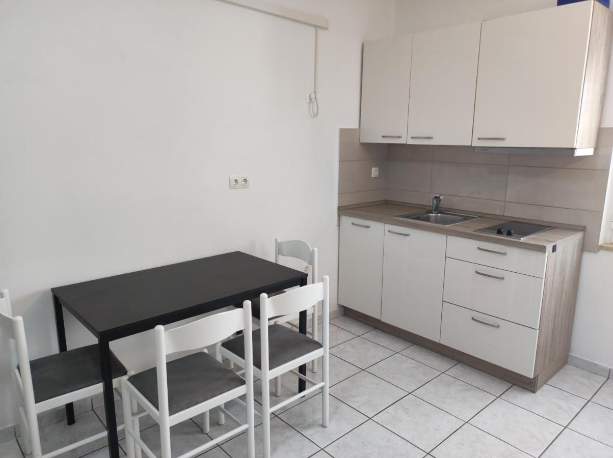 ראב Apartments Kampor Damira מראה חיצוני תמונה